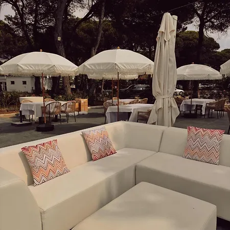Otel Prestige Golem (Tirana)