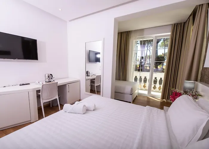 Prestige Golem (Tirana)