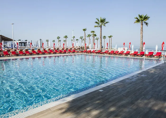 Hotel Prestige Golem (Tirana)