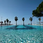 Prestige Hotel 5*