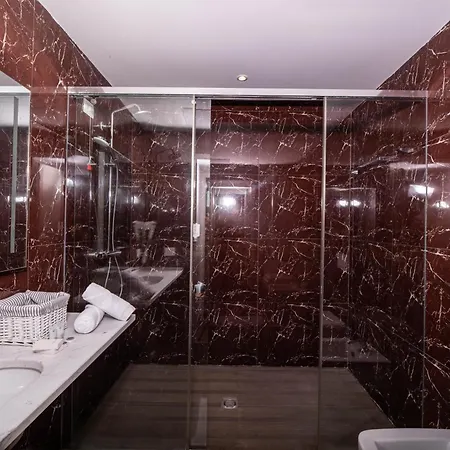 Prestige Hotel