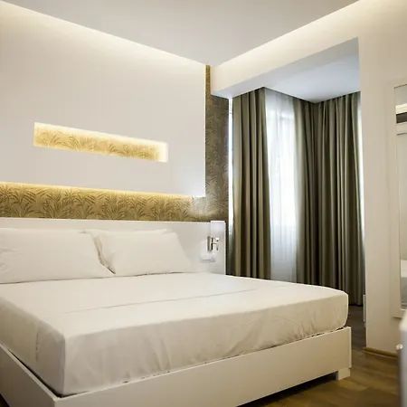 Prestige Ξενοδοχείο Golem (Tirana)