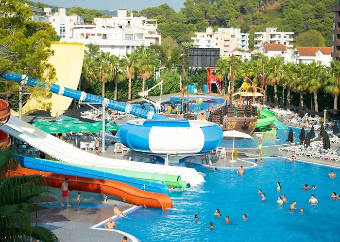 Hotel Prestige Golem (Tirana)