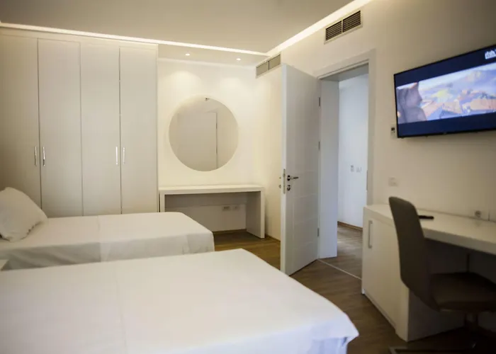 Prestige Hotel
