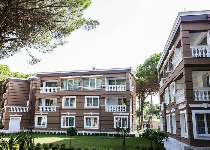 Prestige Golem (Tirana)